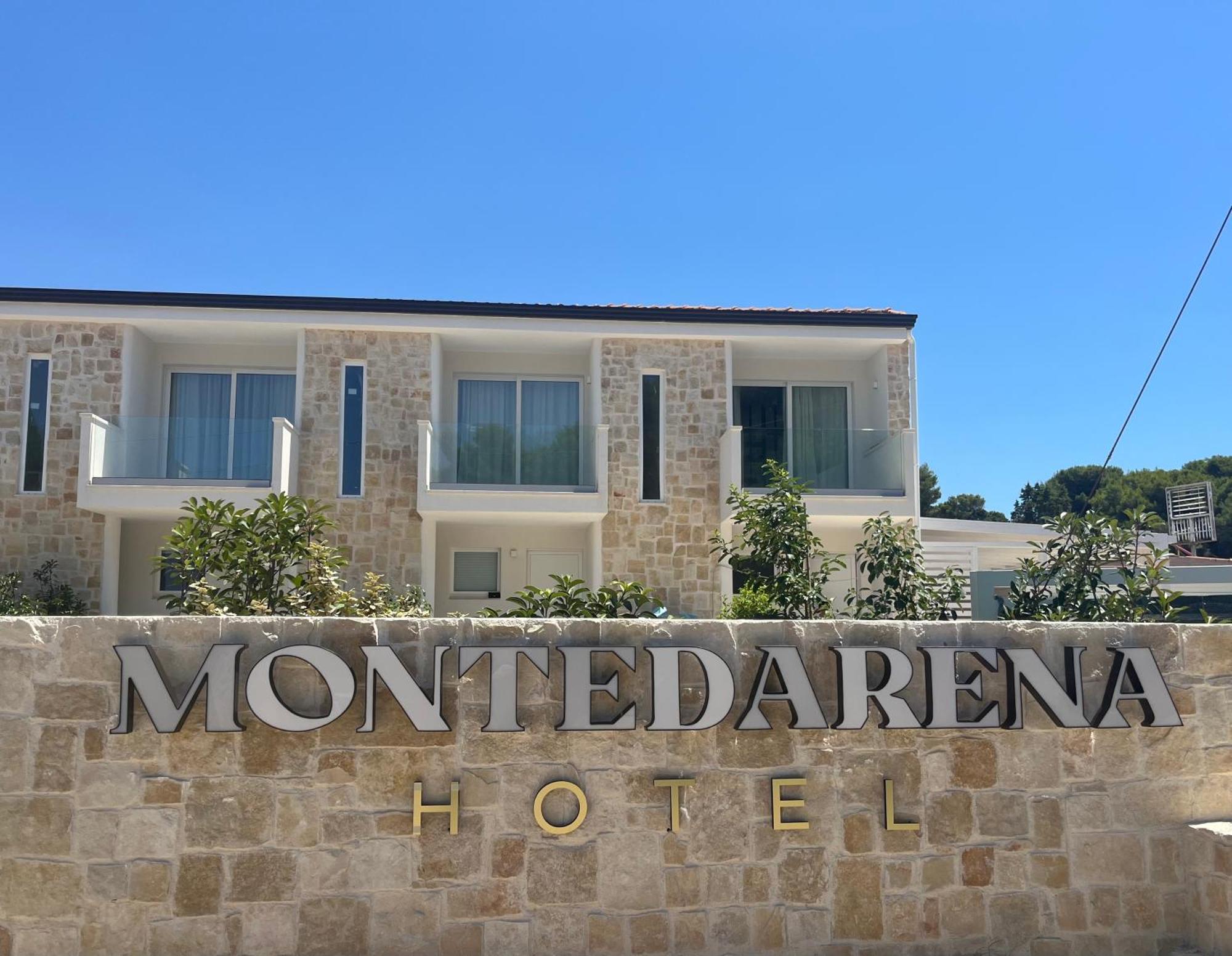 Montedarena Hotel Pulsano Luaran gambar